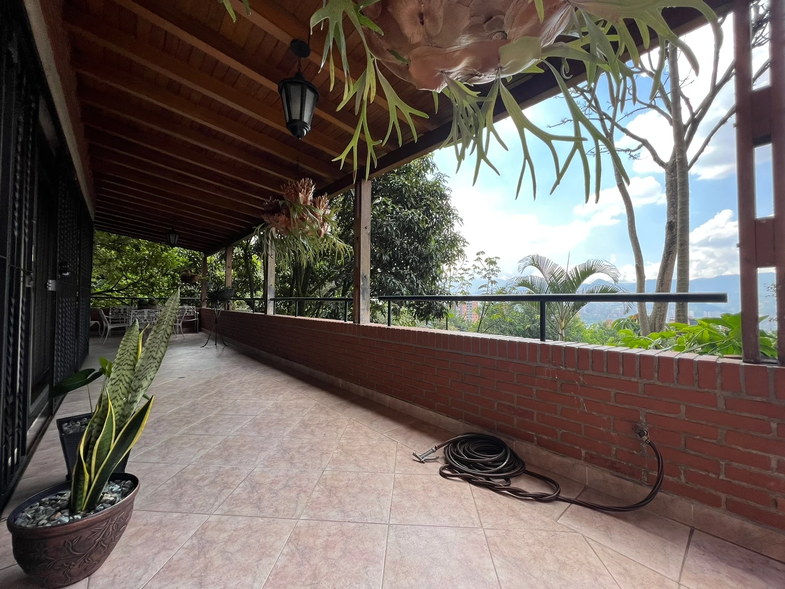 ARRIENDO APARTAMENTO EN EL POBLADO