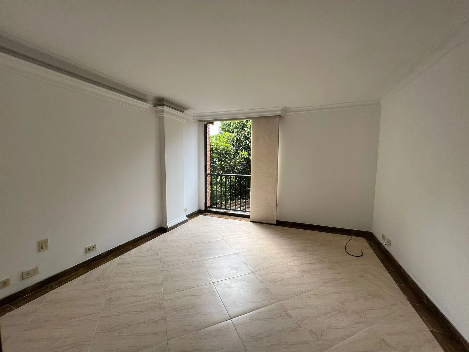 ARRIENDO APARTAMENTO EN EL POBLADO