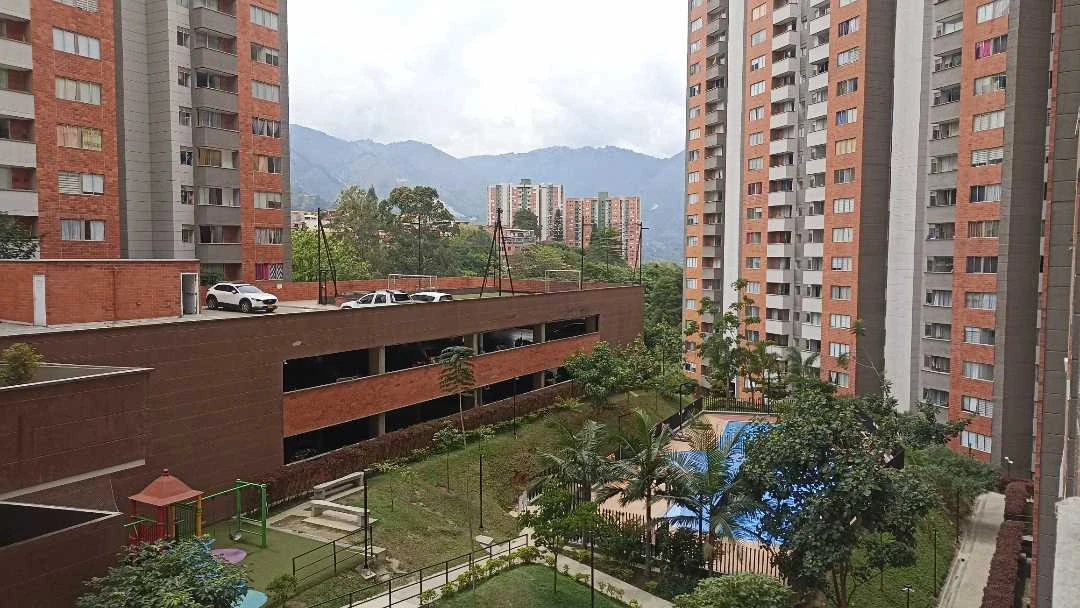 Se arrienda apartamento en sector los puertos