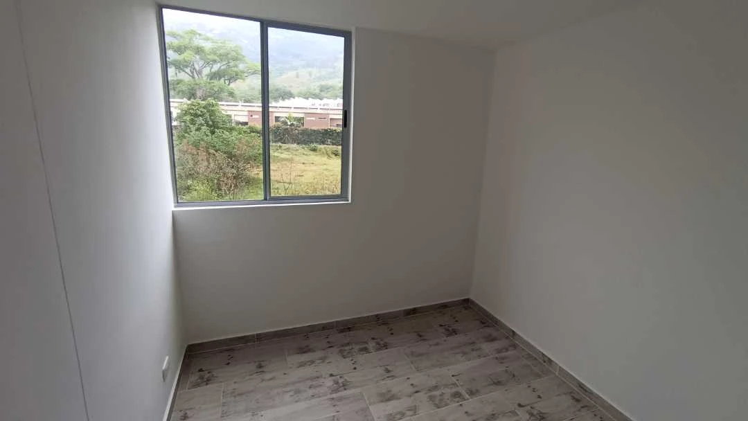 Se arrienda apartamento en sector Navarra