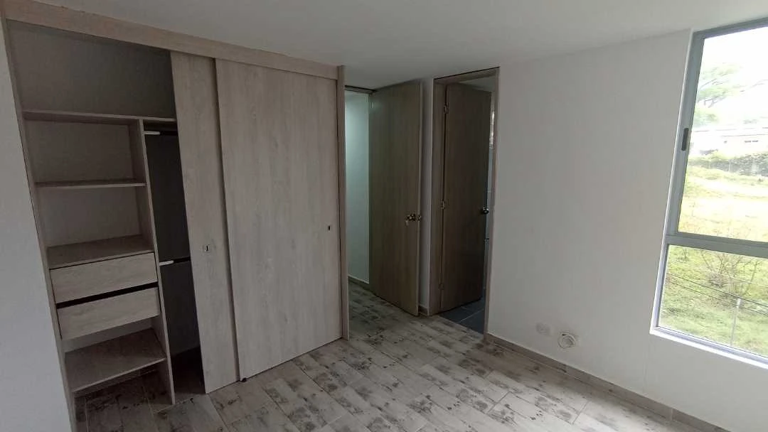 Se arrienda apartamento en sector Navarra