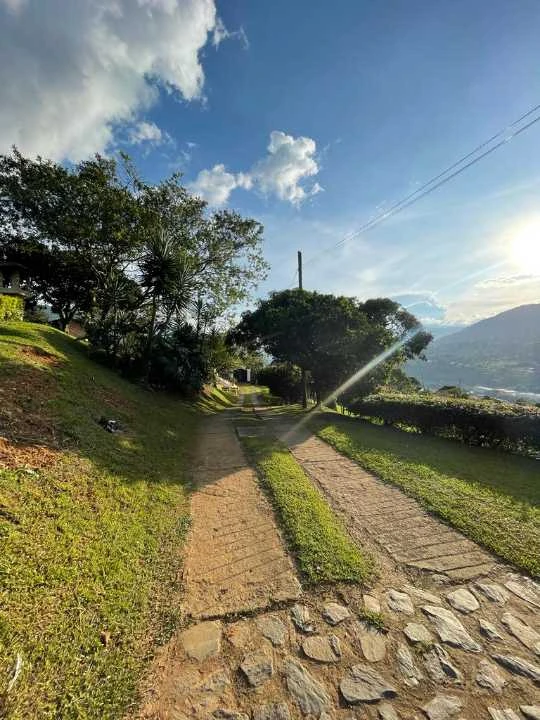 Espectacular finca  campestre sector Copacabana vereda el Alvarado