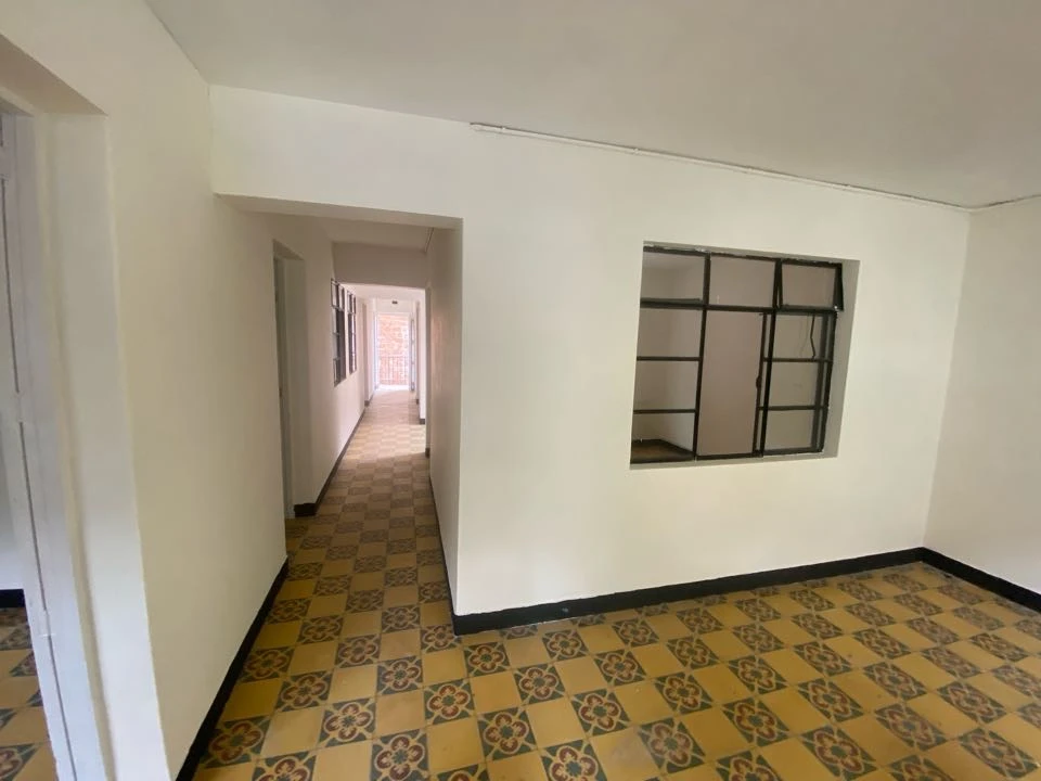 Casa en arriendo cerca al parque de Bello