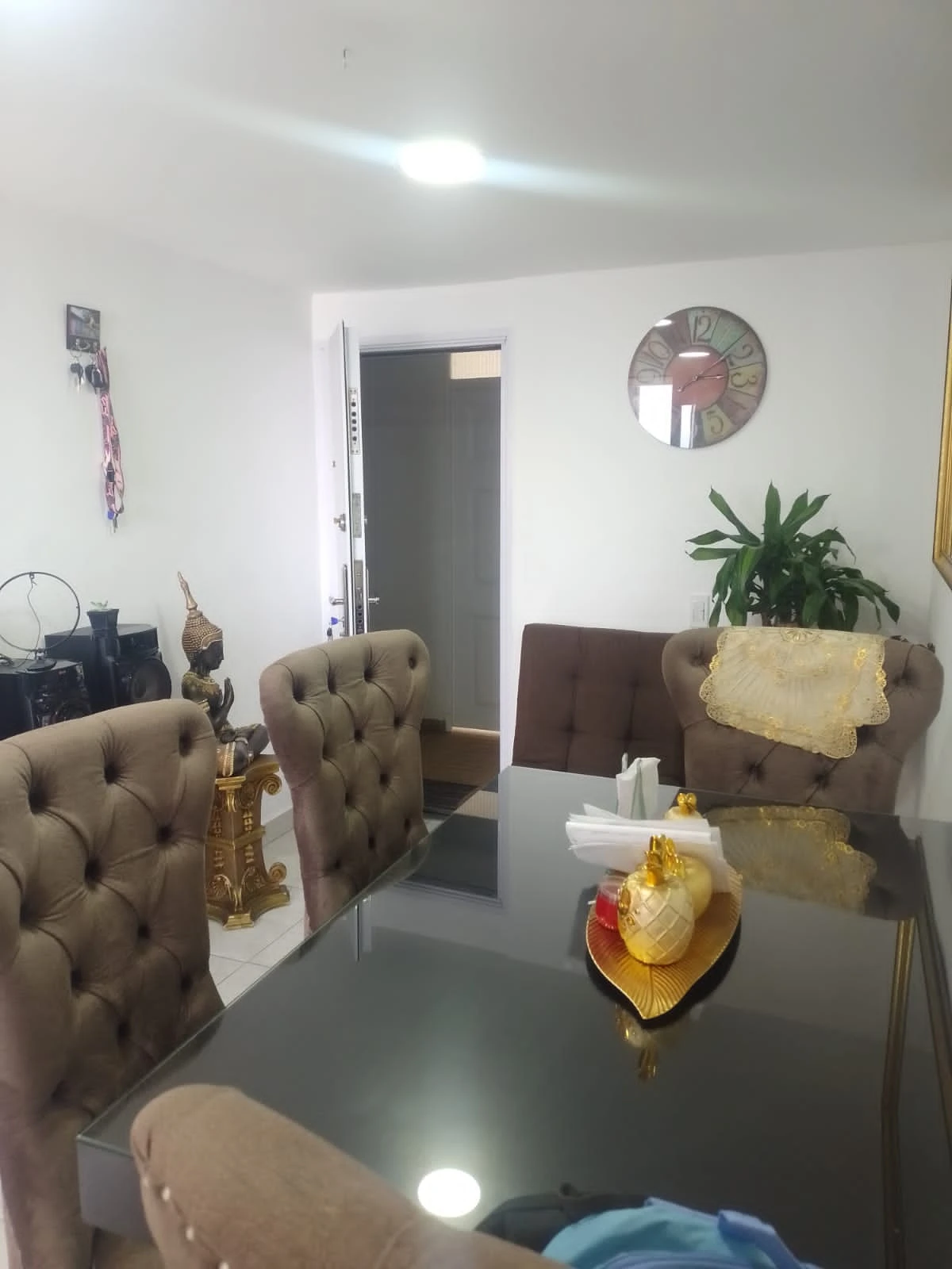 Apartamento Amoblado en Arriendo