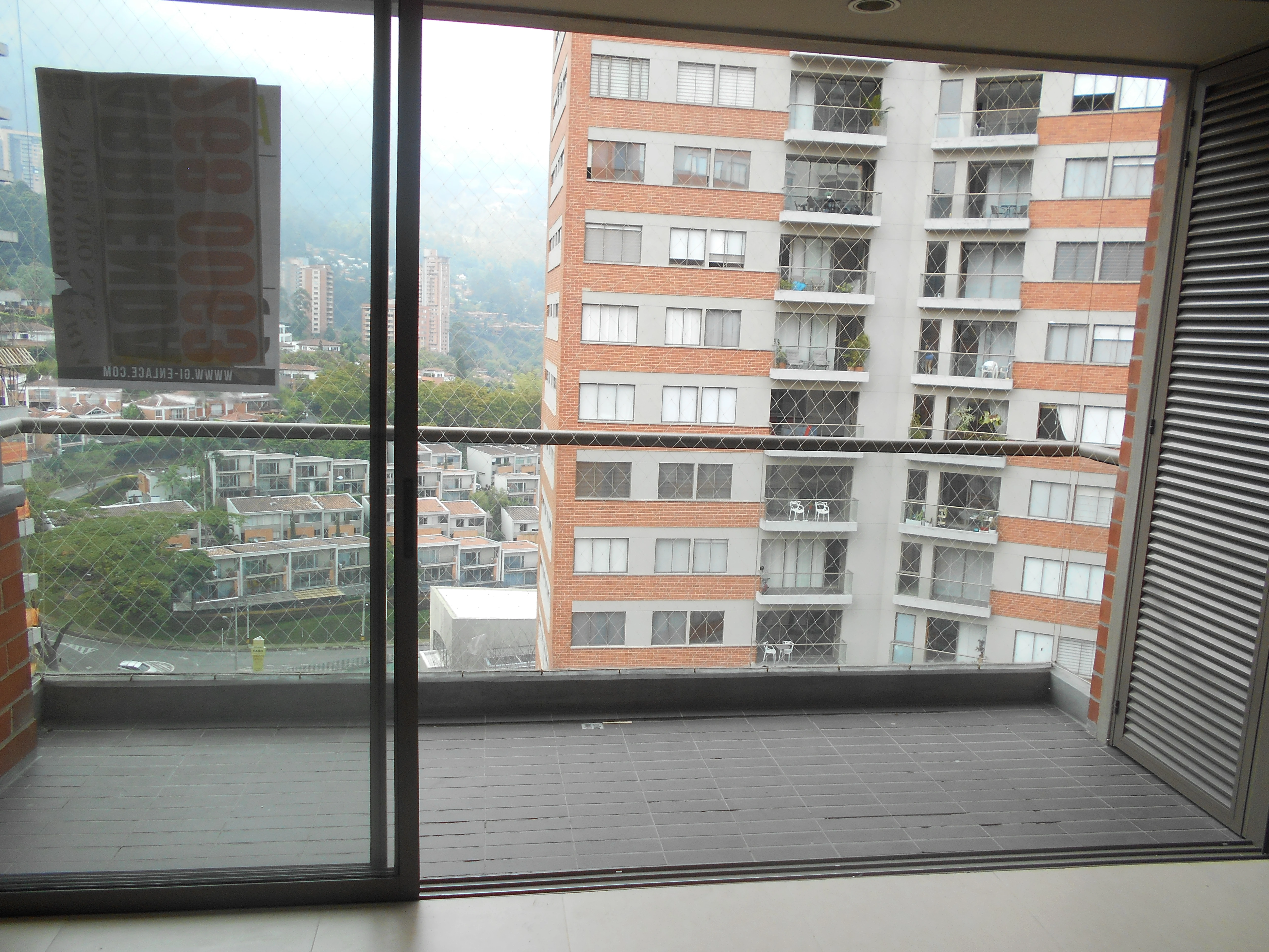 apartamento en arriendo sector superior padre marianito
