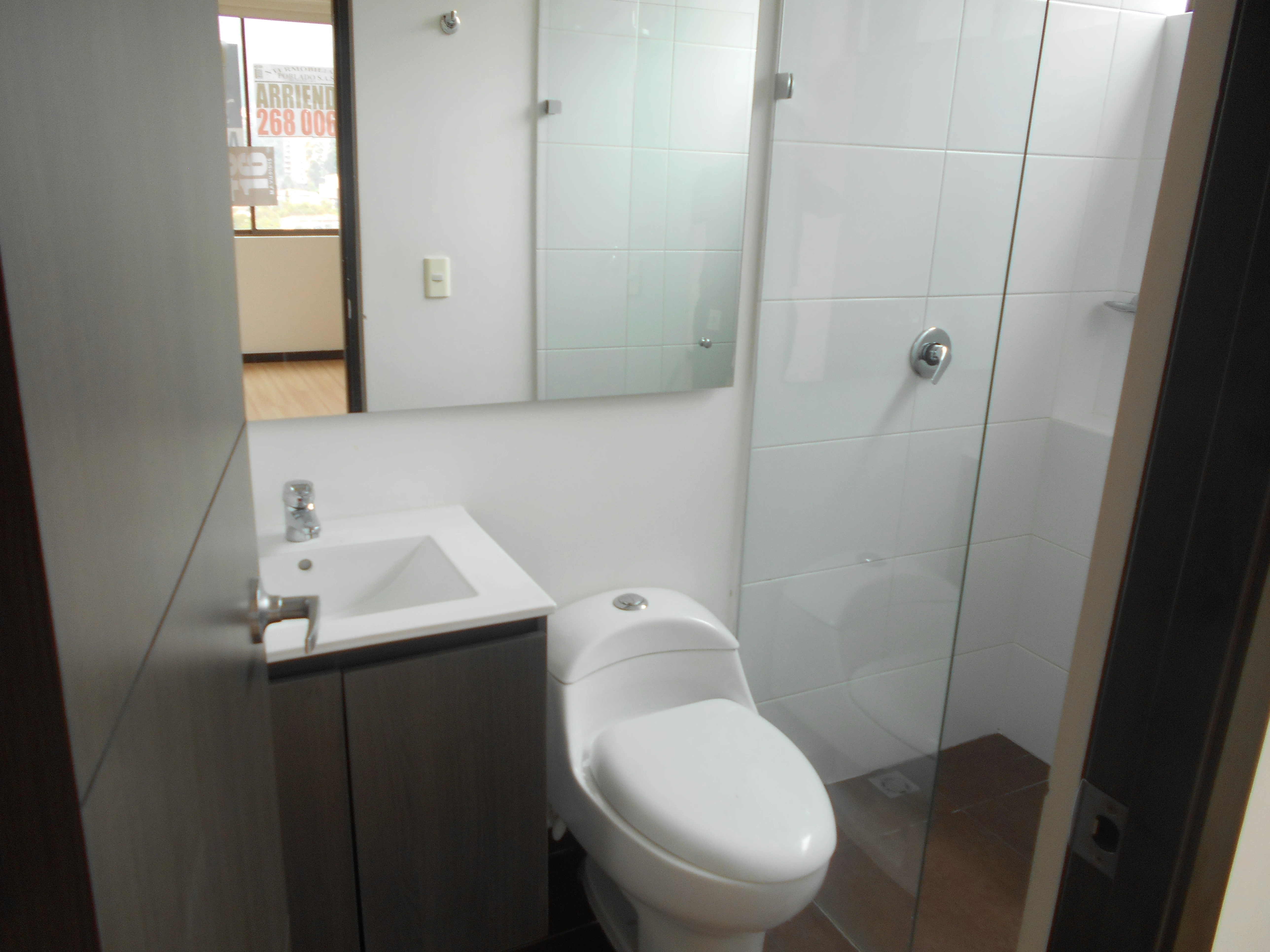 apartamento en arriendo sector superior padre marianito
