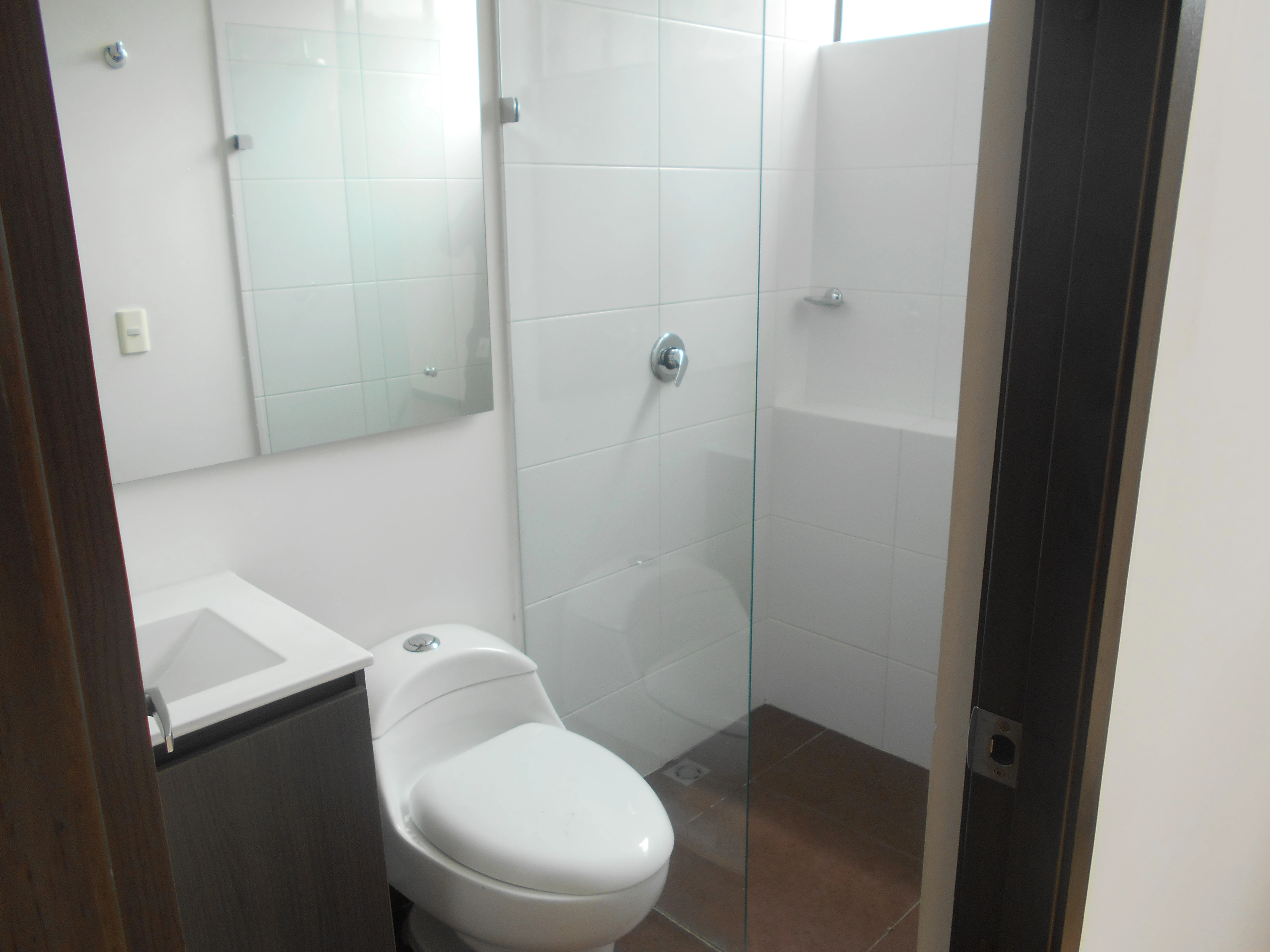 apartamento en arriendo sector superior padre marianito