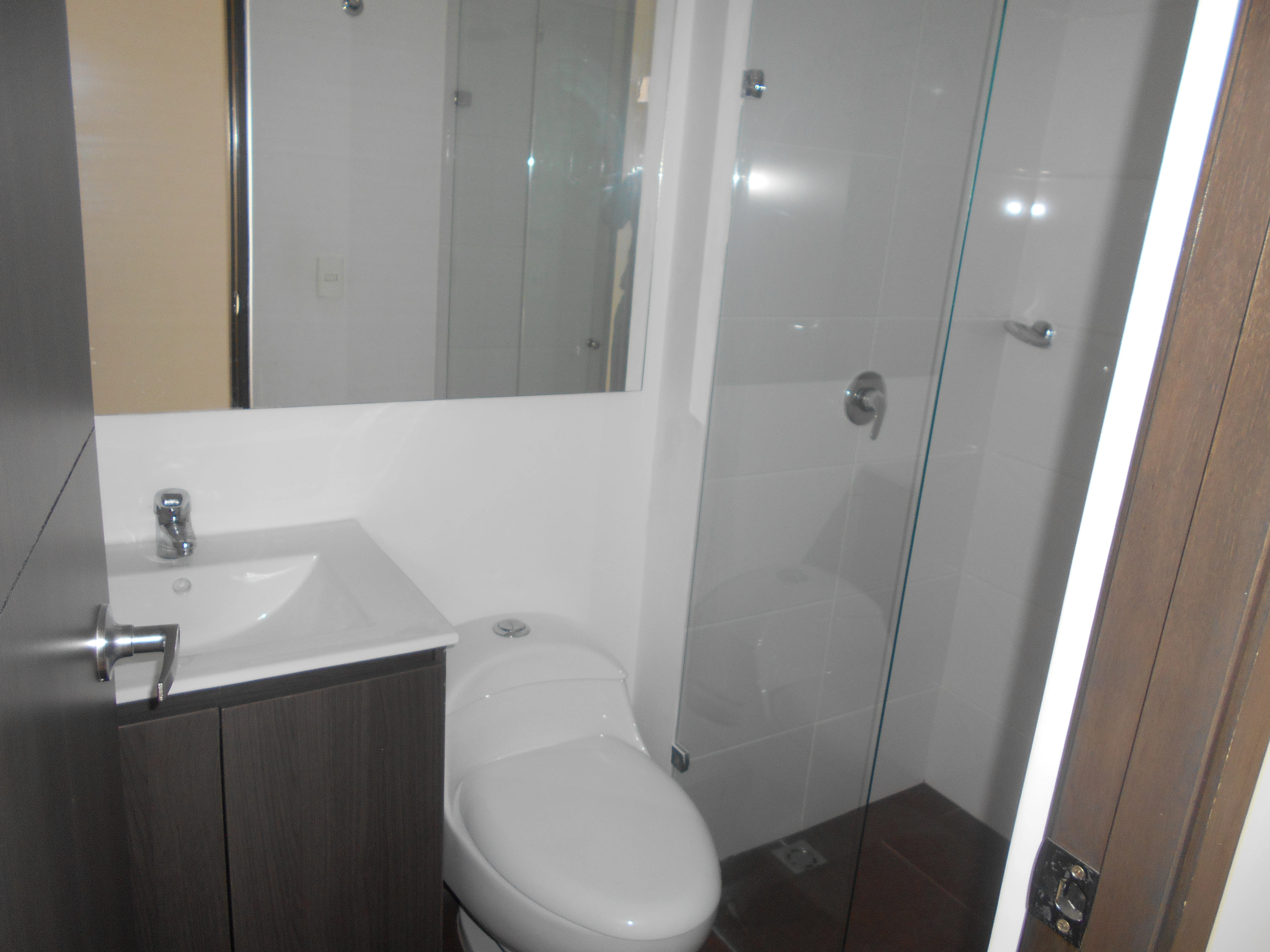 apartamento en arriendo sector superior padre marianito