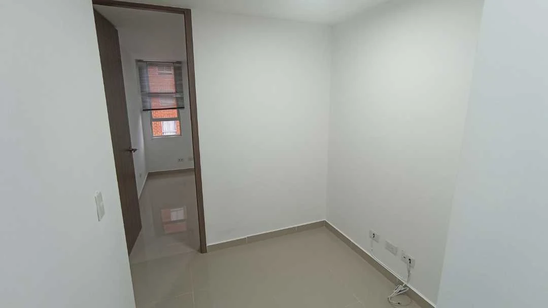 Se arrienda apartamento sector cabañitas cerca ala estación madera