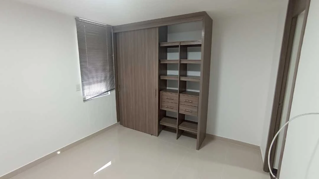 Se arrienda apartamento sector cabañitas cerca ala estación madera