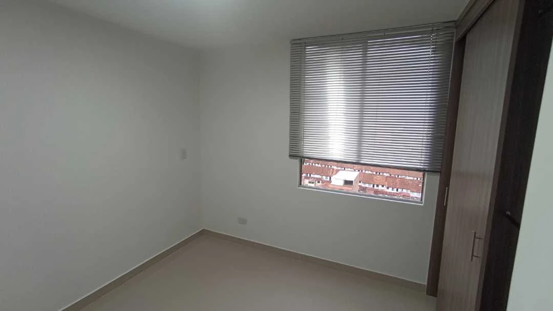 Se arrienda apartamento sector cabañitas cerca ala estación madera