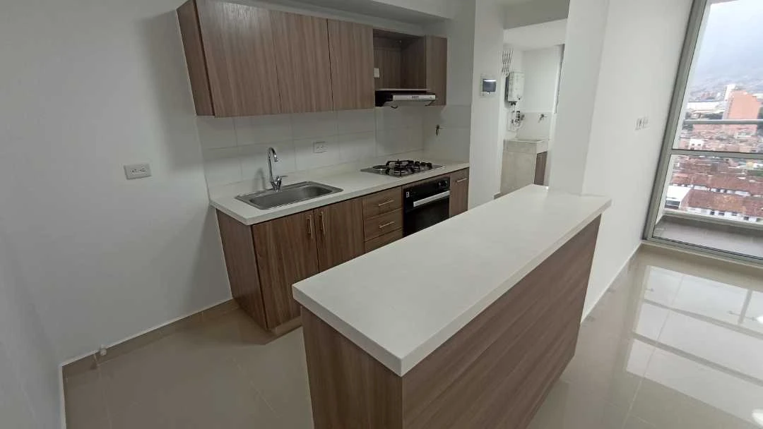 Se arrienda apartamento sector cabañitas cerca ala estación madera