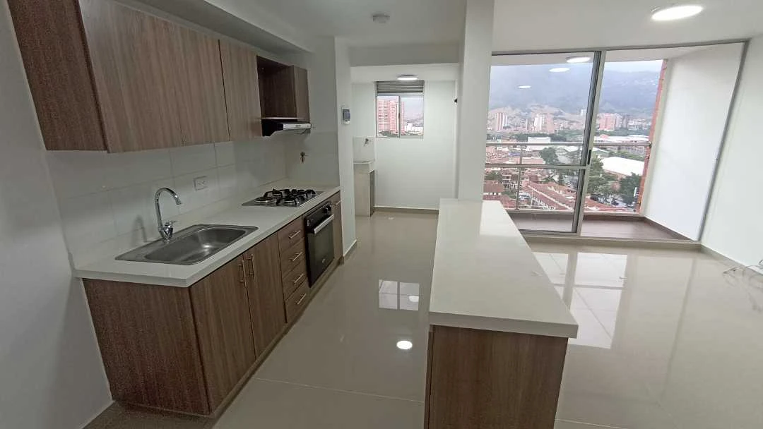 Se arrienda apartamento sector cabañitas cerca ala estación madera