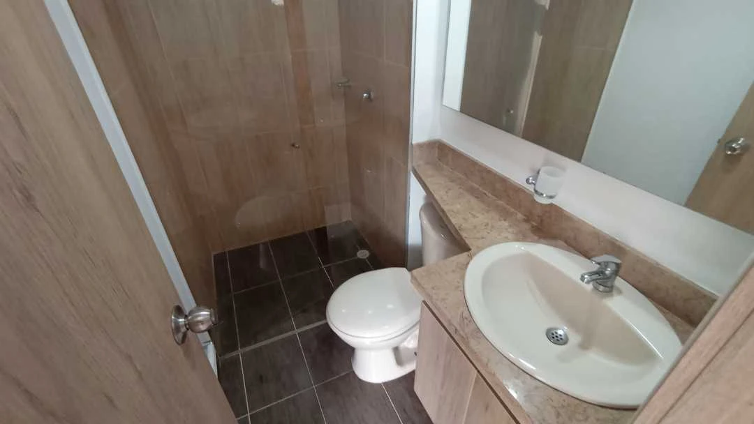 Apartamento en venta o arriendo sector niquia