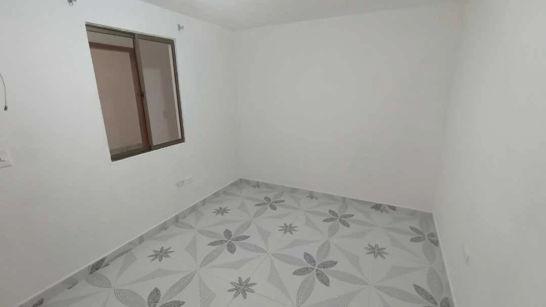 Se arrienda apartamento interior edificio en cabañas