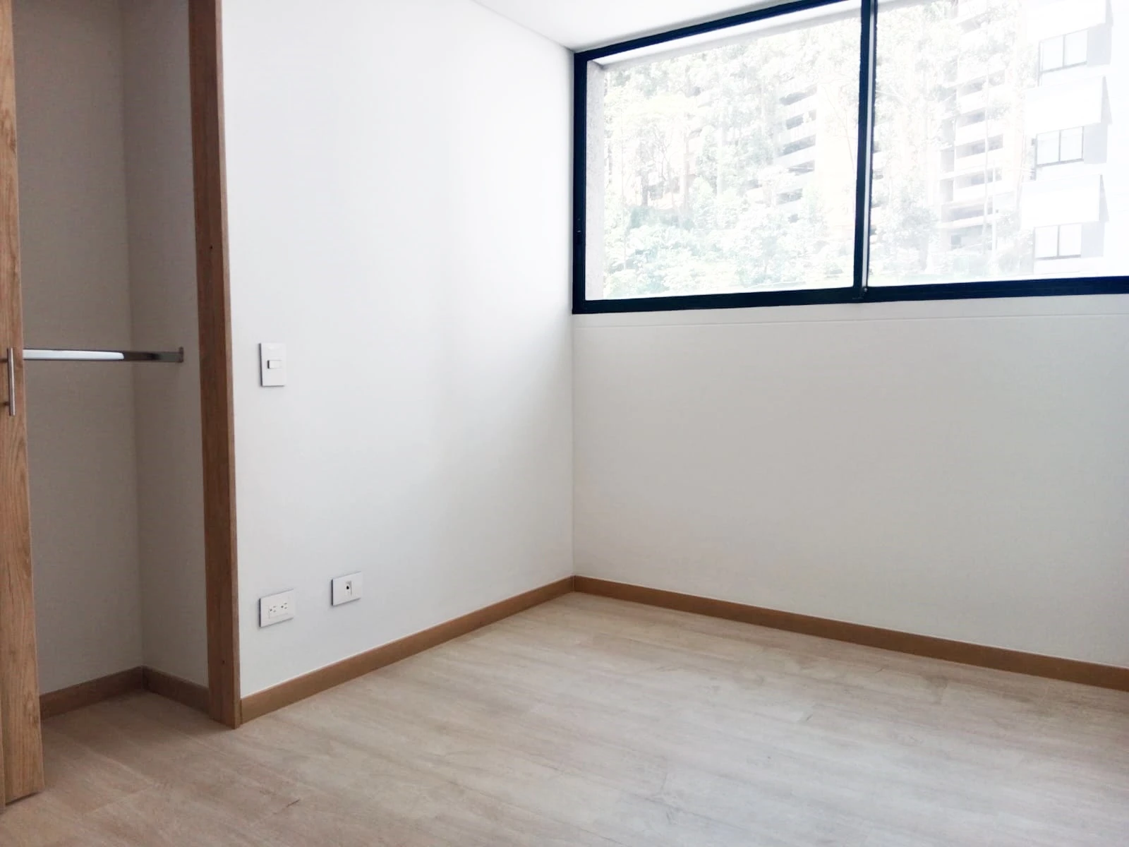 APARTAMENTO EN ARRIENDO LAS PALMAS POBLADO
