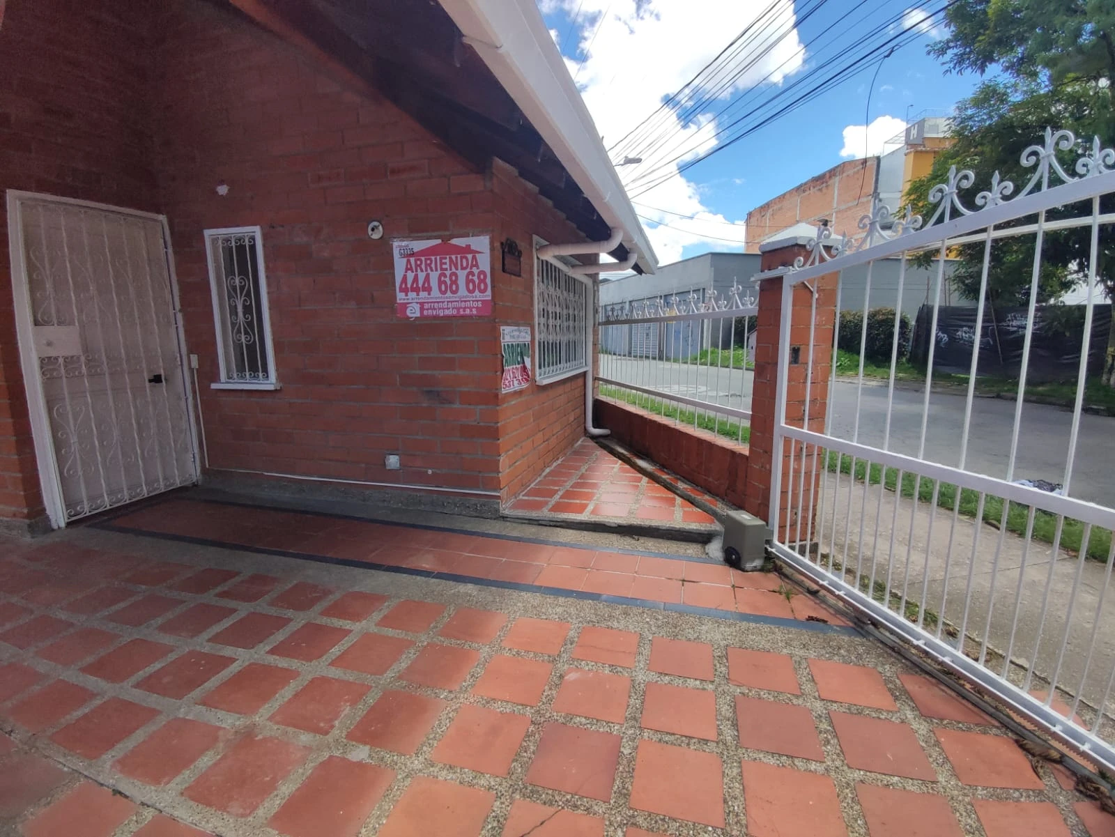 CASA EN ARRIENDO EN SAN ANTONIO 
