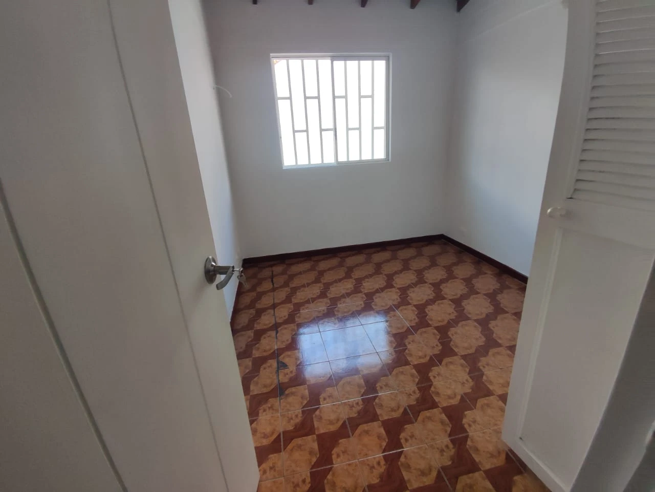 CASA EN ARRIENDO EN SAN ANTONIO 