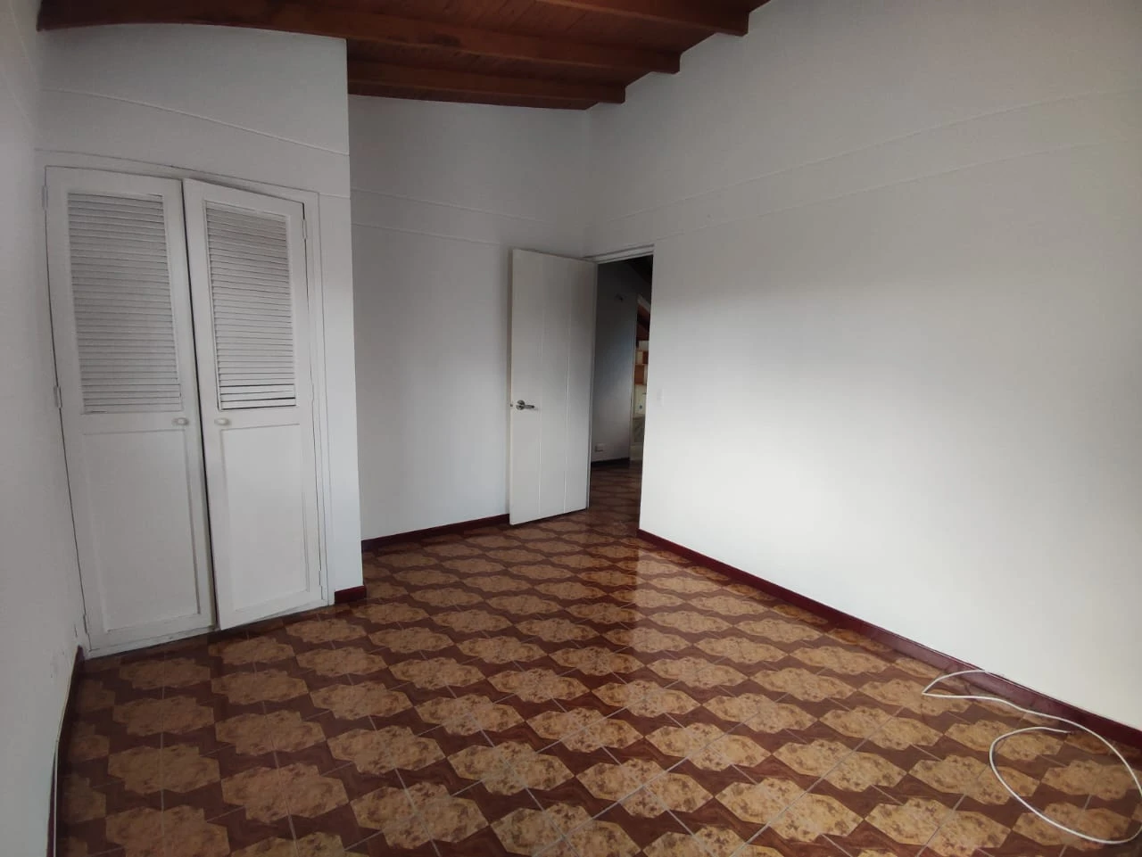 CASA EN ARRIENDO EN SAN ANTONIO 