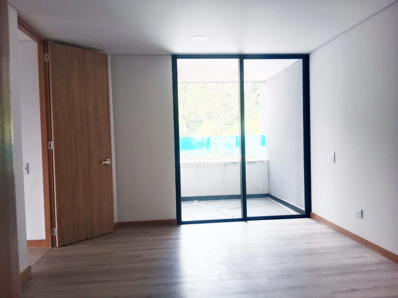 ARRIENDO APARTAMENTO EN EL POBLADO