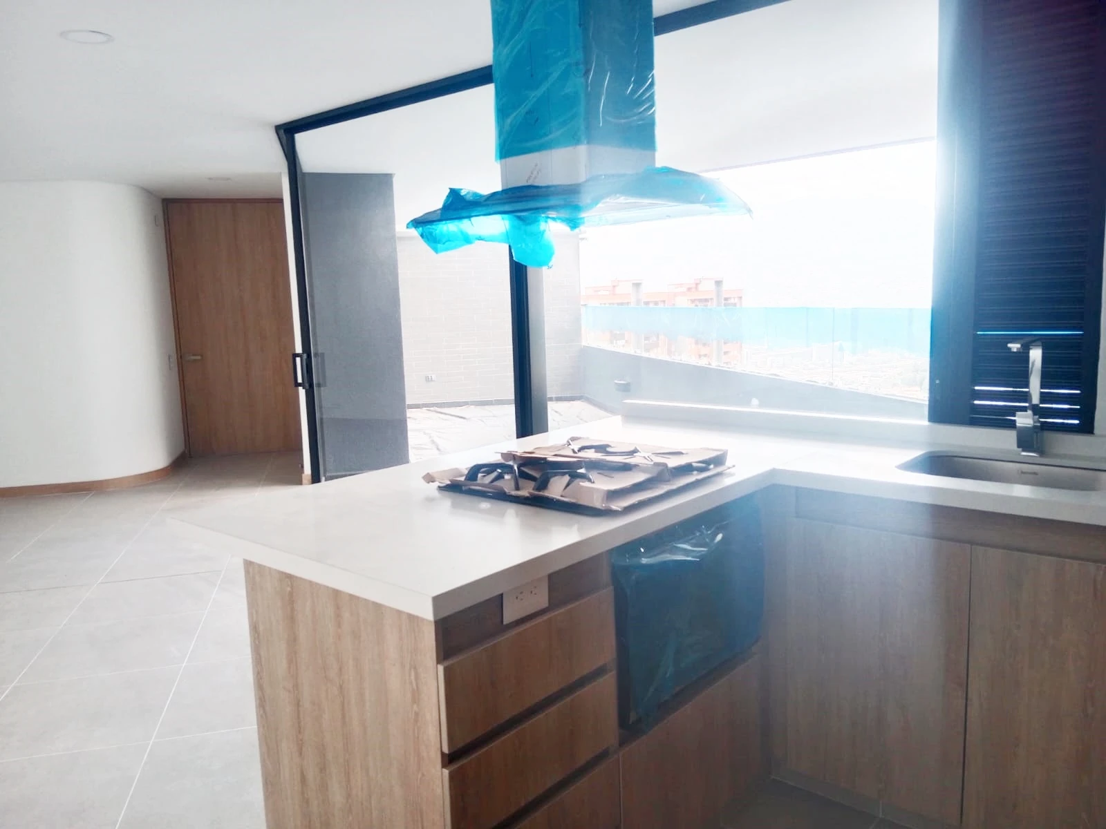 ARRIENDO APARTAMENTO EN EL POBLADO