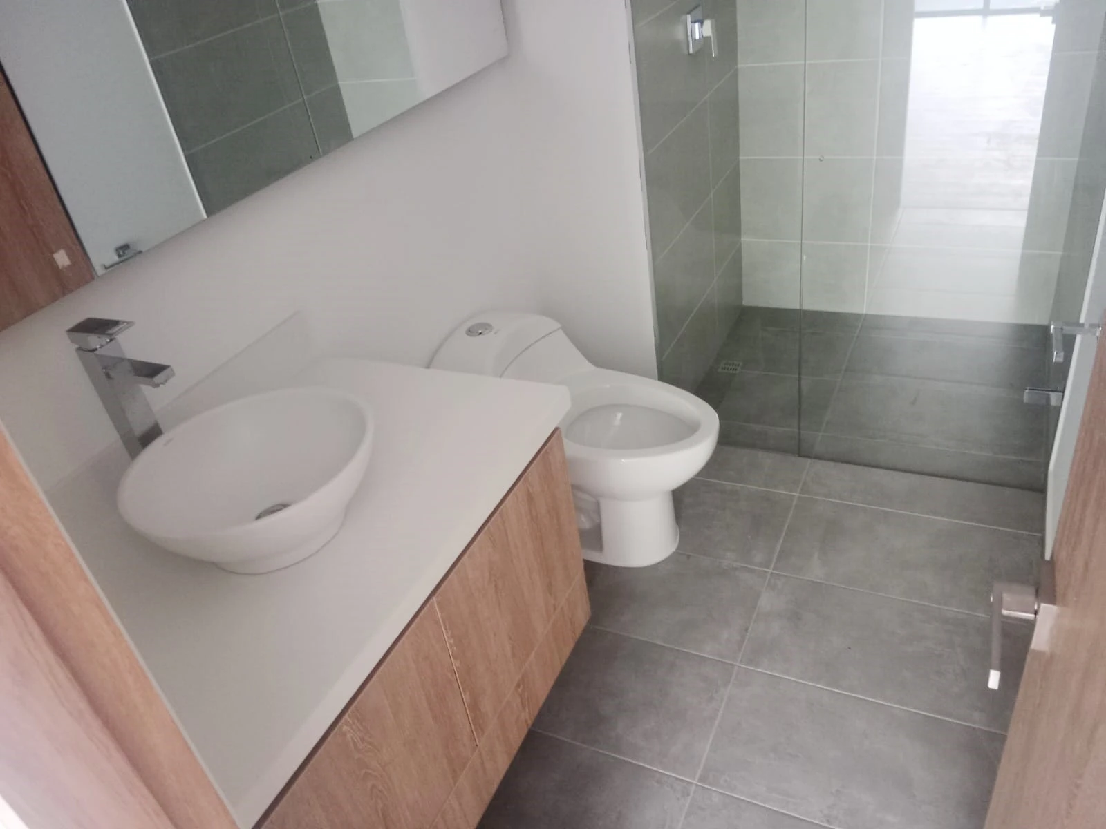 ARRIENDO APARTAMENTO EN EL POBLADO