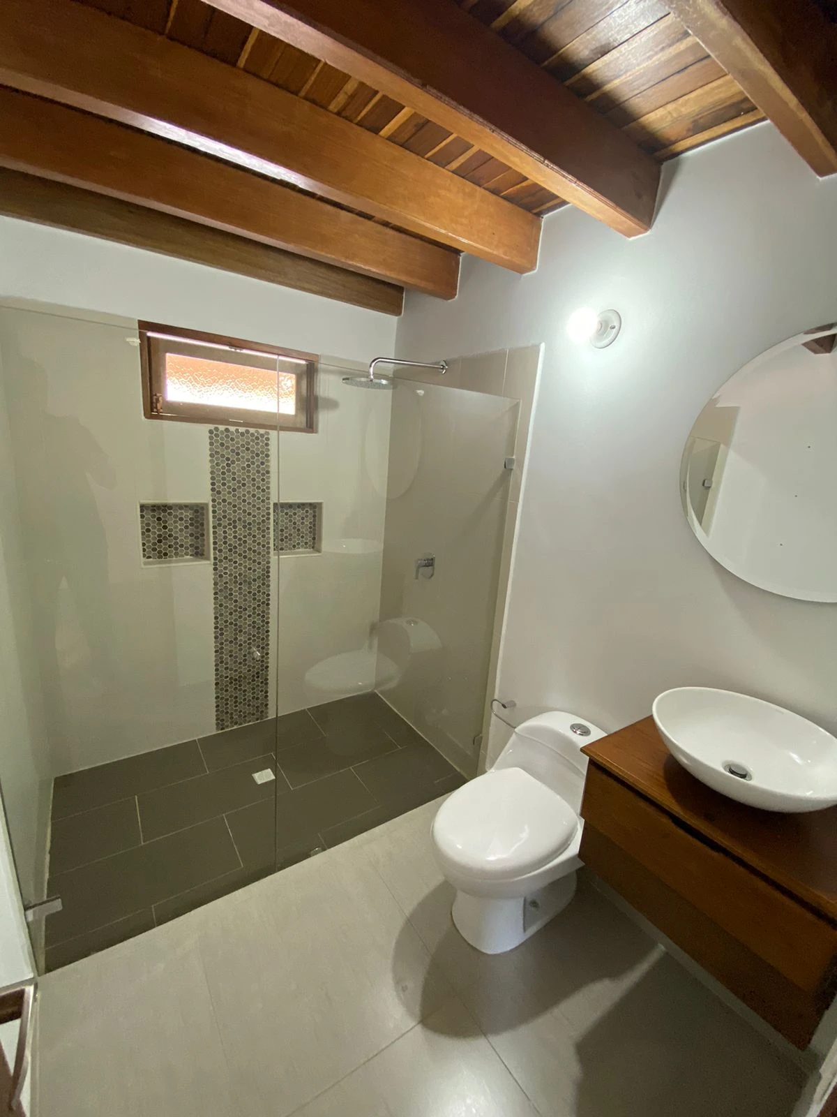 ARRIENDO CASA CAMPESTRE EN ENVIGADO 