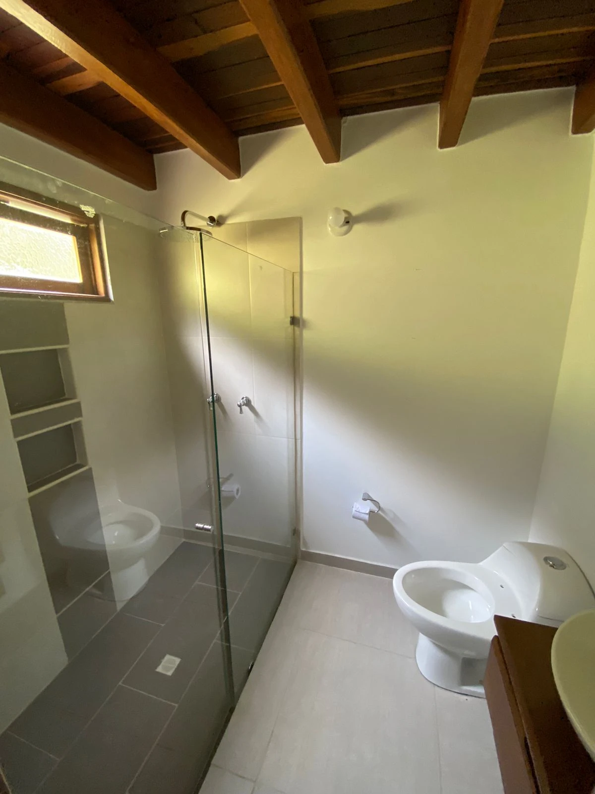 ARRIENDO CASA CAMPESTRE EN ENVIGADO 