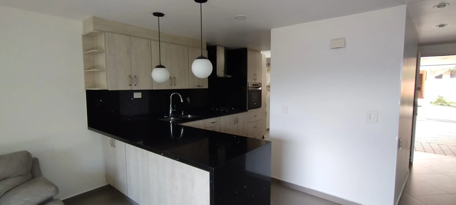 Casa en arriendo sector loma de los benedictinos