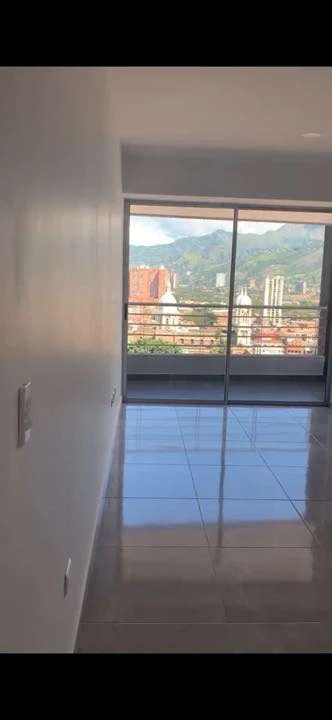 Apartamento en venta cerca al parque de bello