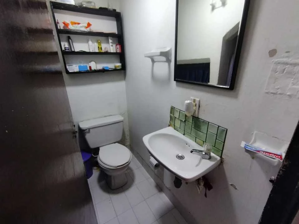 Casa en Venta de tres niveles en Florencia