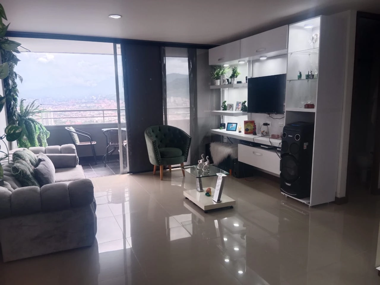 ARRIENDO APARTAMENTO AMOBLADO EN LAS PALMAS