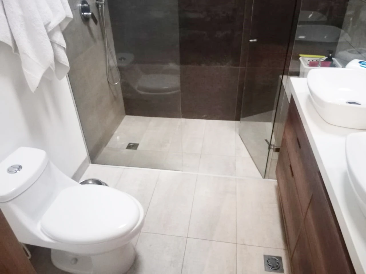 CASA EN ARRIENDO  ENVIGADO LOMA DEL ESCOBERO