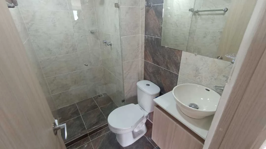 Se arrienda apartamento sector Navarra unidad cerrada