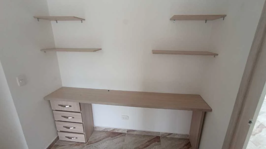 Se arrienda apartamento sector Navarra unidad cerrada