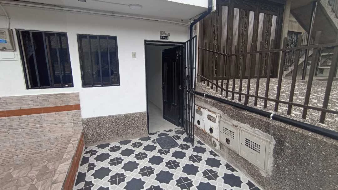 Se arrienda apartamento 1 piso sector florencia- gratamira
