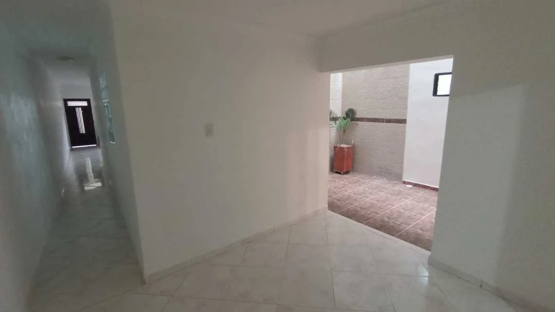 Se arrienda apartamento 1 piso sector florencia- gratamira