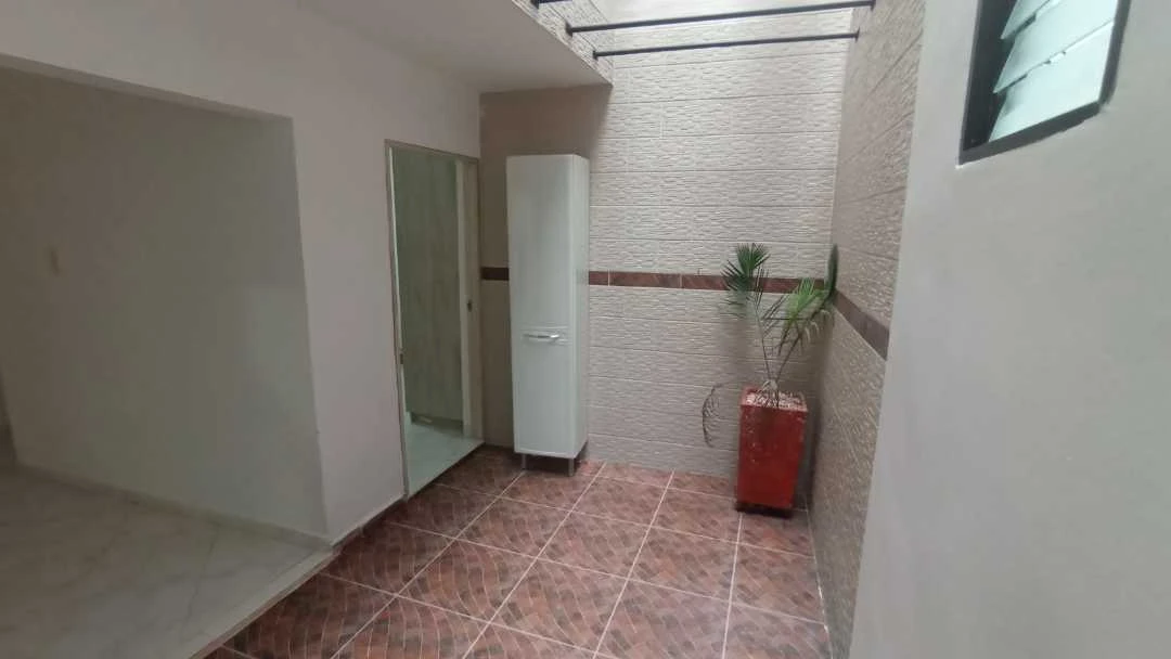 Se arrienda apartamento 1 piso sector florencia- gratamira