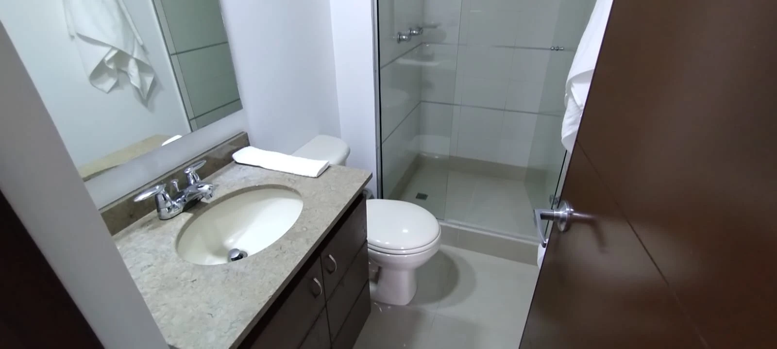 Apartamento amoblado en arriendo sector ciudad del rio