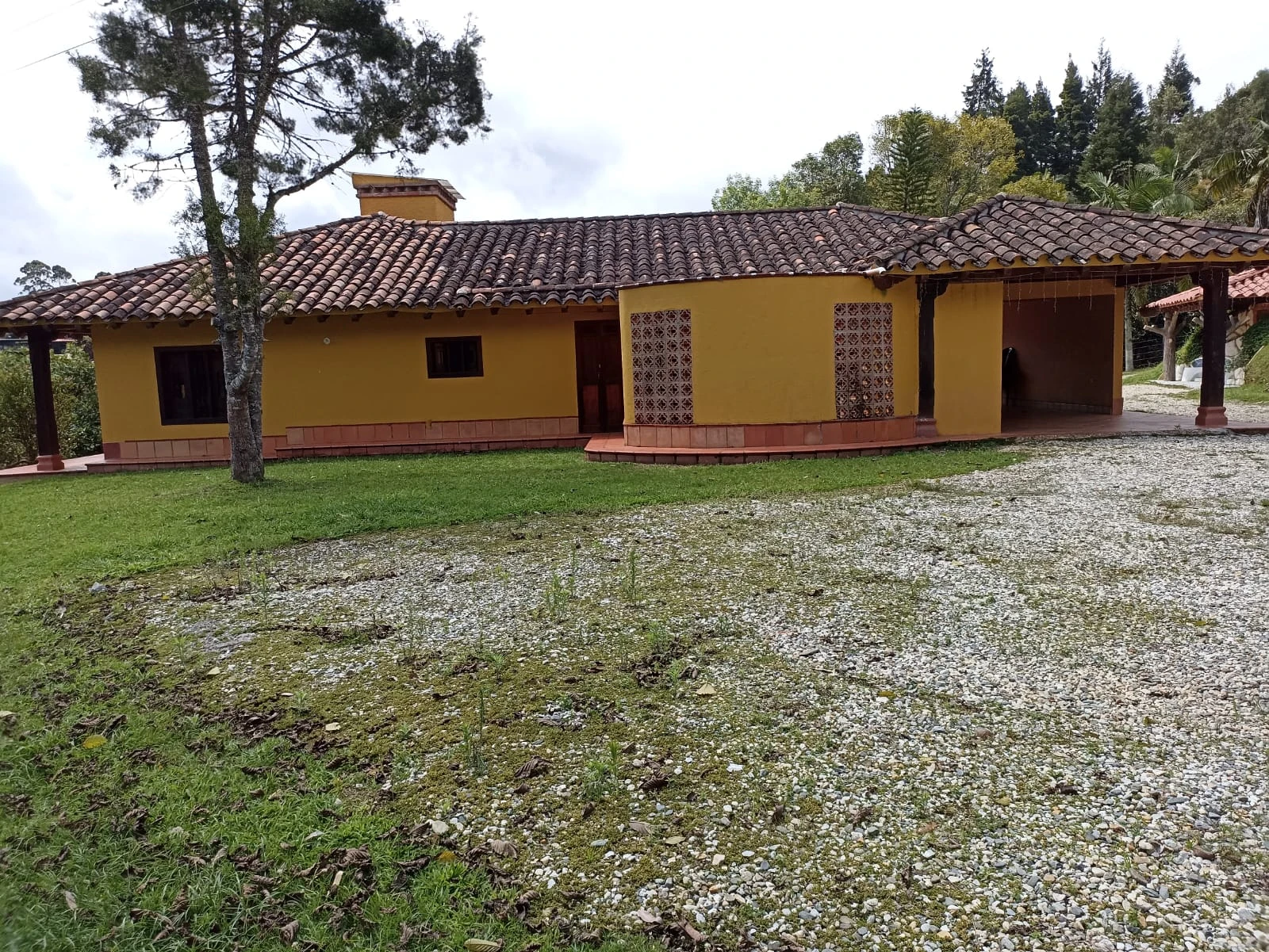 Casa finca para arriendo en las Cuchillas de San José