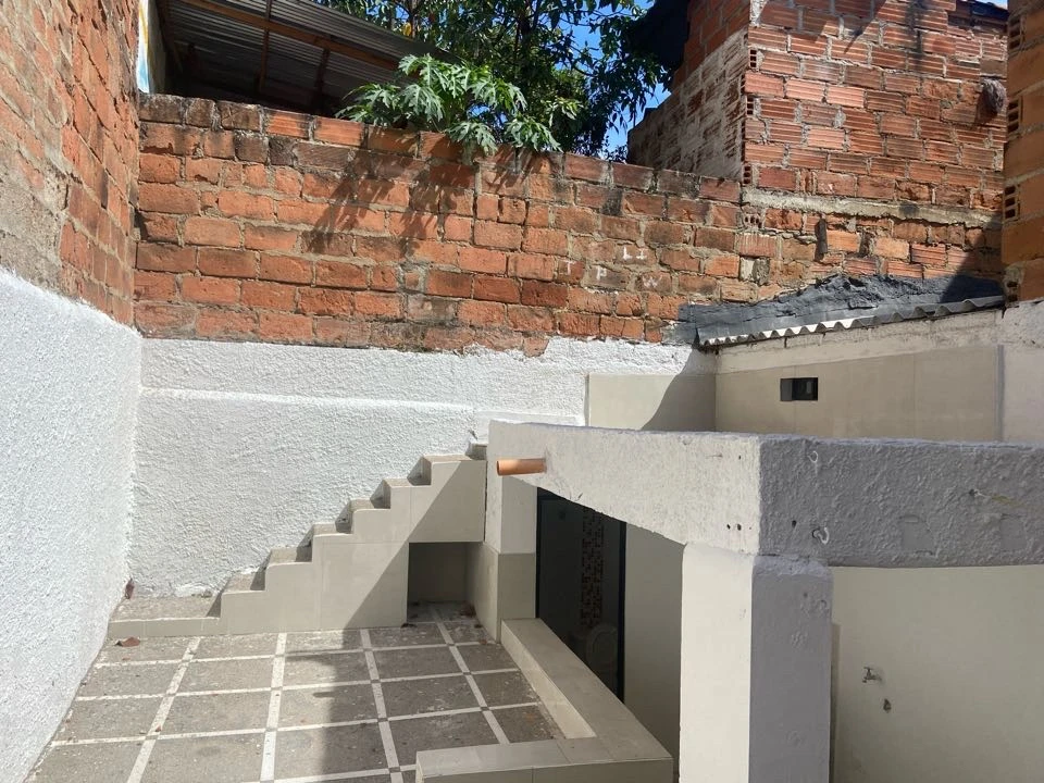 Casa en arriendo cerca al parque de bello