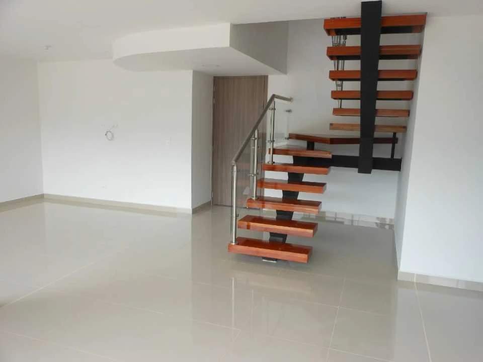 Apartamento en Venta Duplex en la unidad La Quinta