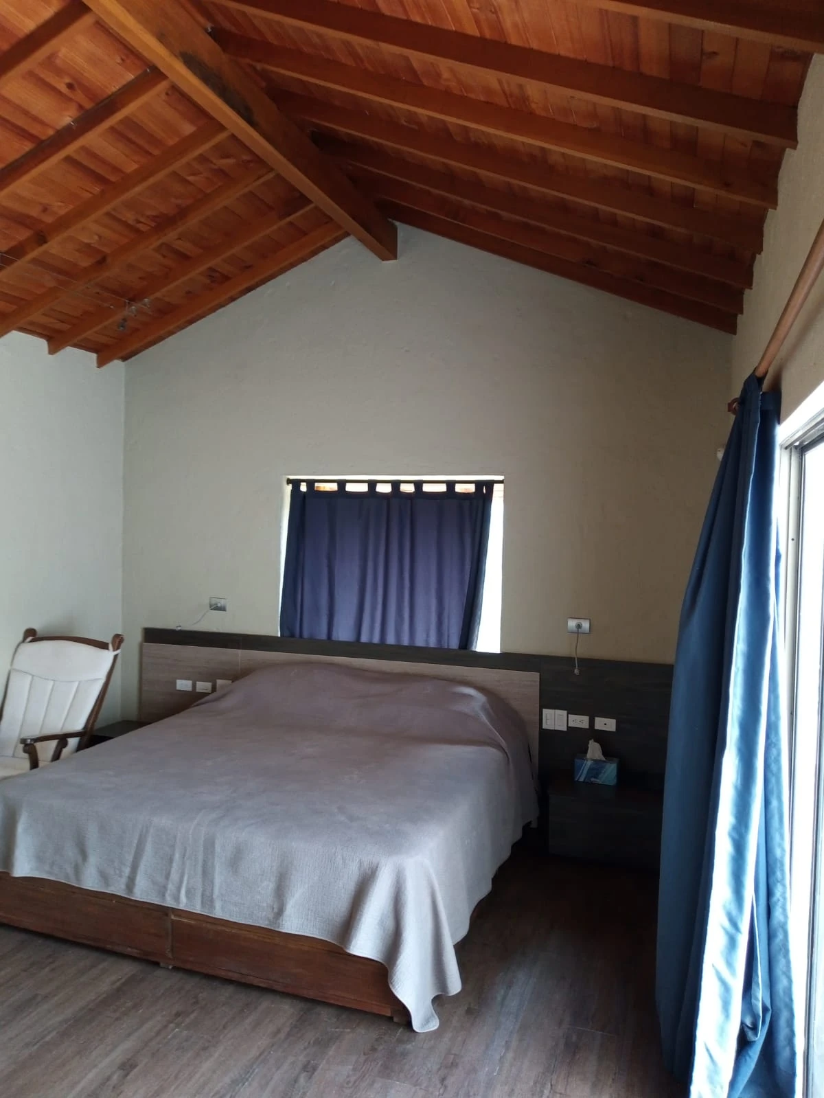 CASA AMOBLADA EN SECTOR FIZEBAD 