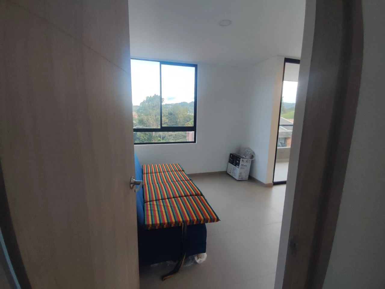 APARTAMENTO EN ARRIENDO EN EL RETIRO