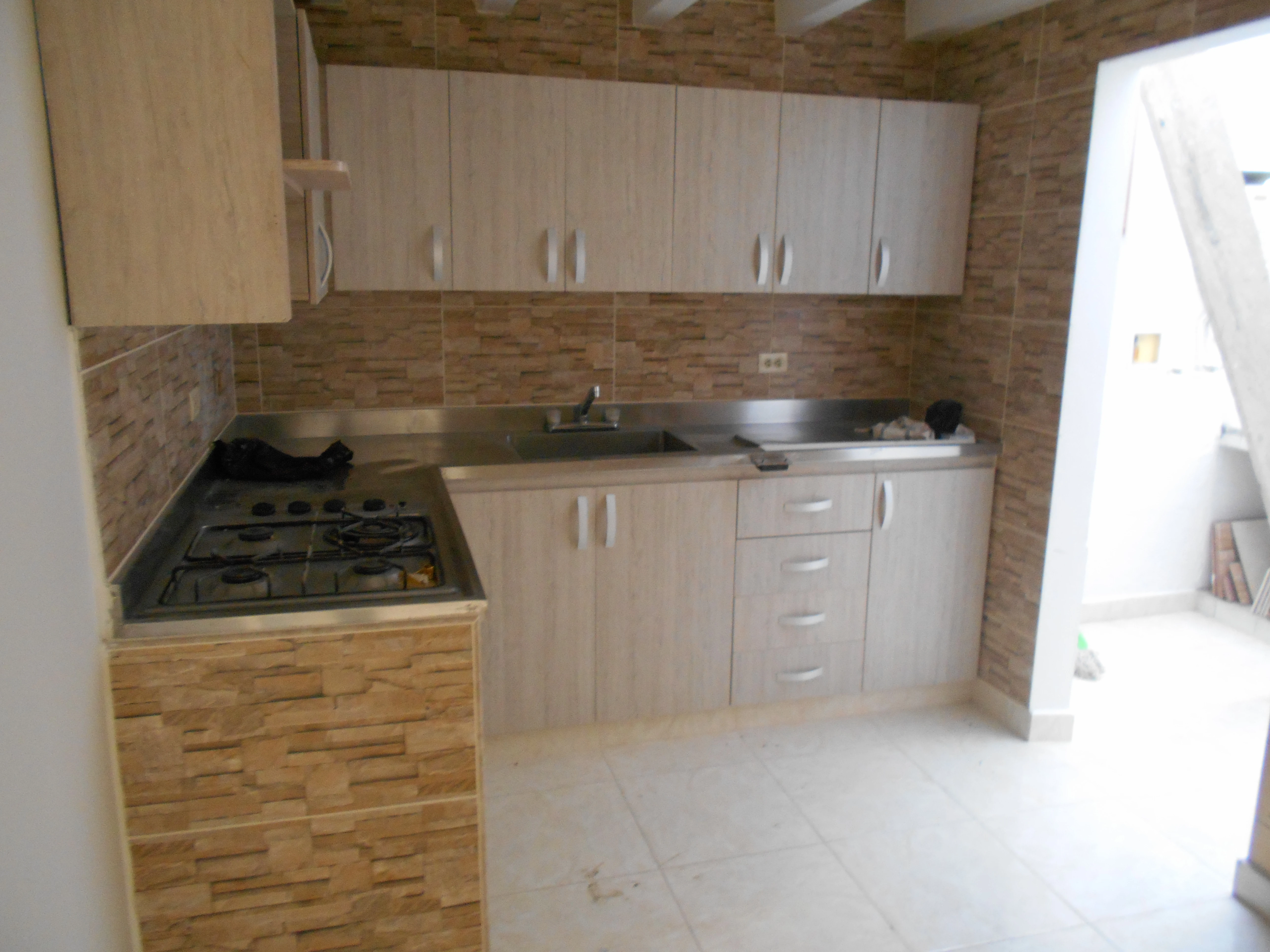 Aparta estudio en Arriendo sector simon Bolivar