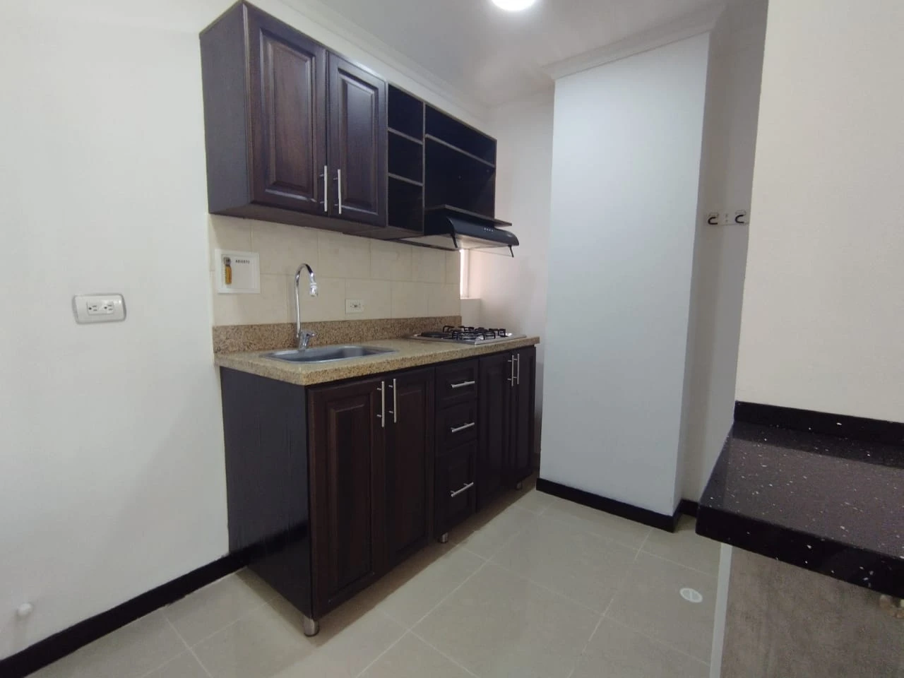 APARATAESTUDIO EN ARRIENDO SECTOR LAURELES