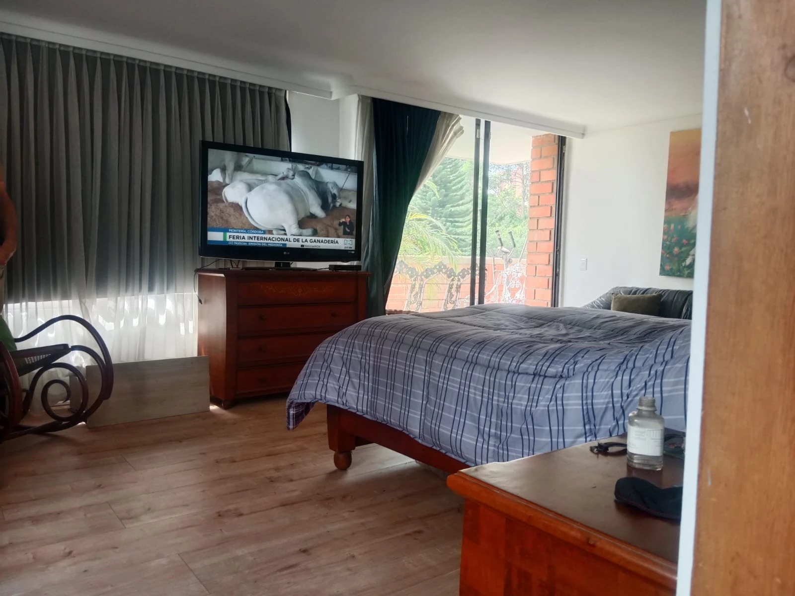 ARRIENDO APARTAMENTO EN EL POBLADO