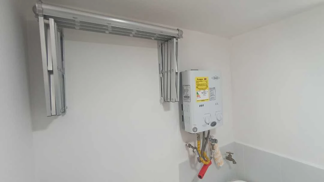 Se arrienda apartamento en sector navarra unidad cerrada.