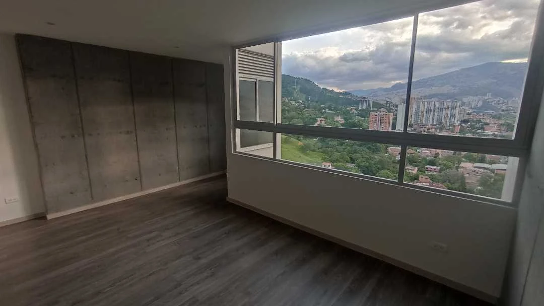 Se arrienda apartamento en sector via machado en unidad cerrada.