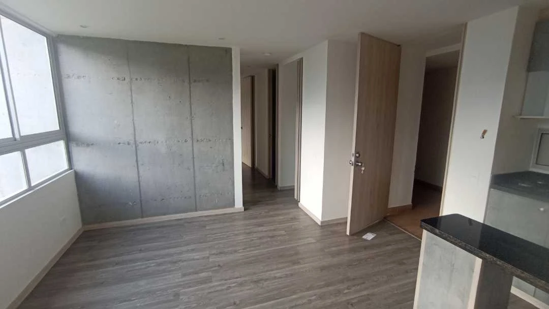 Se arrienda apartamento en sector via machado en unidad cerrada.